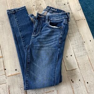 American Eagle Outfitters Women's Dark Blue Skinny Jeans